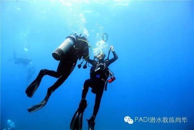 买房的讲究有很多，电梯门正对入户门的房子为何不能买？